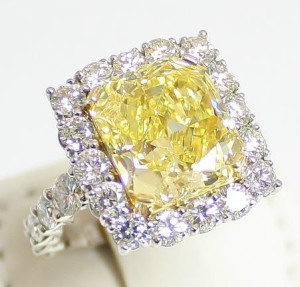 Auction a Diamond Ring in Orange County
